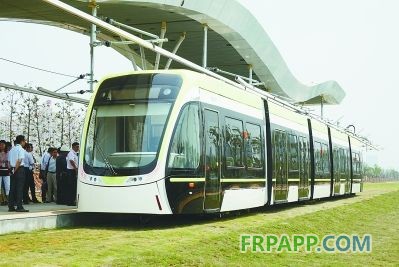 備受關注的麒麟現代有軌電車上線試跑